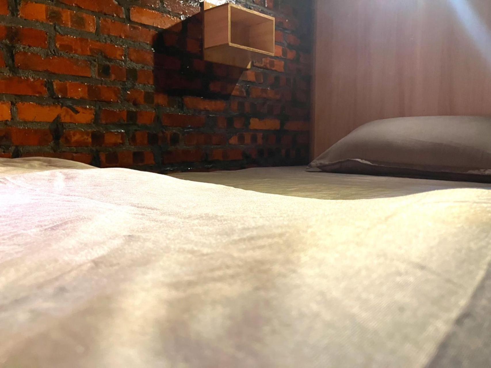 Venn Hostel Вьентьян Экстерьер фото