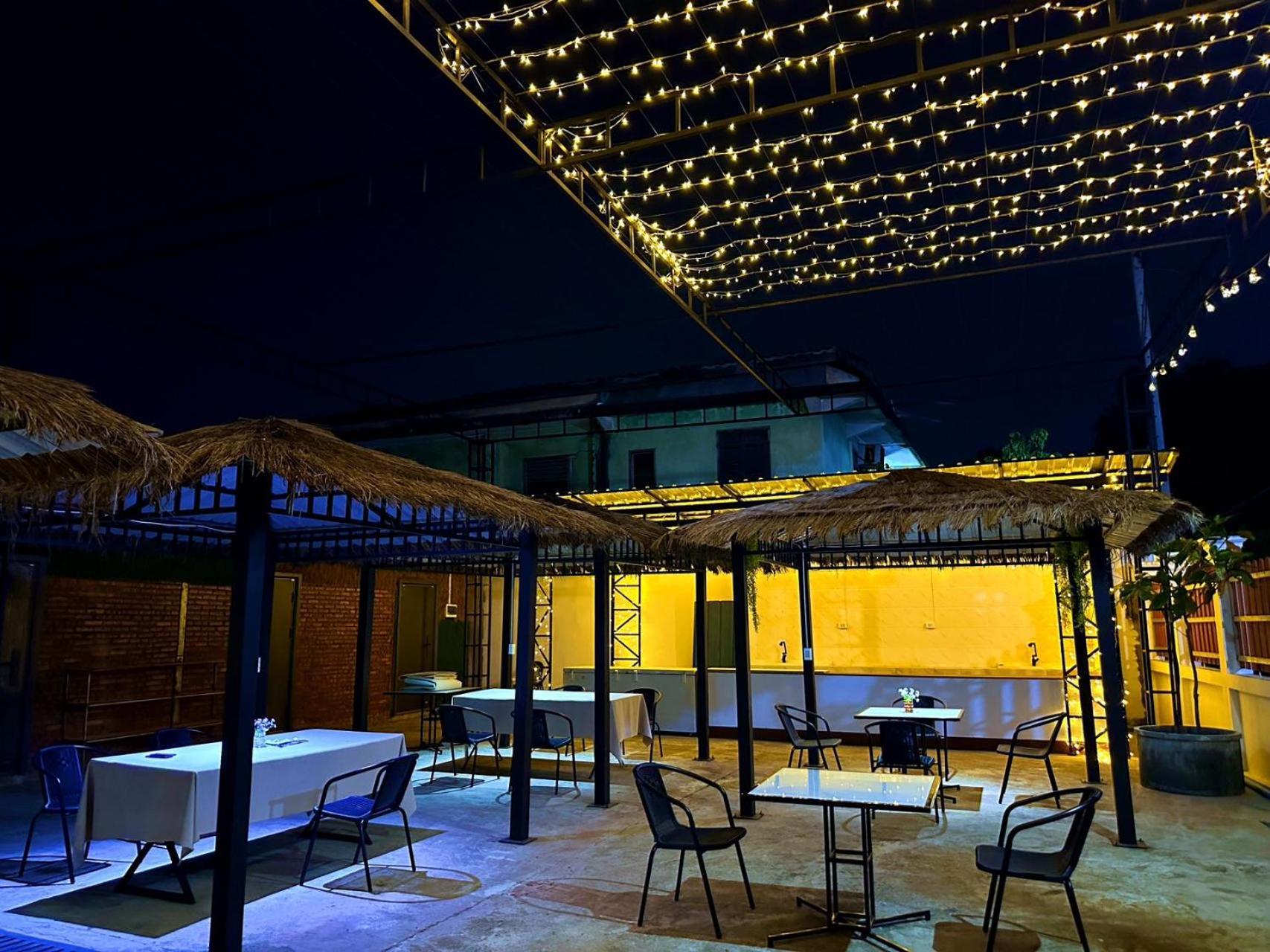 Venn Hostel Вьентьян Экстерьер фото