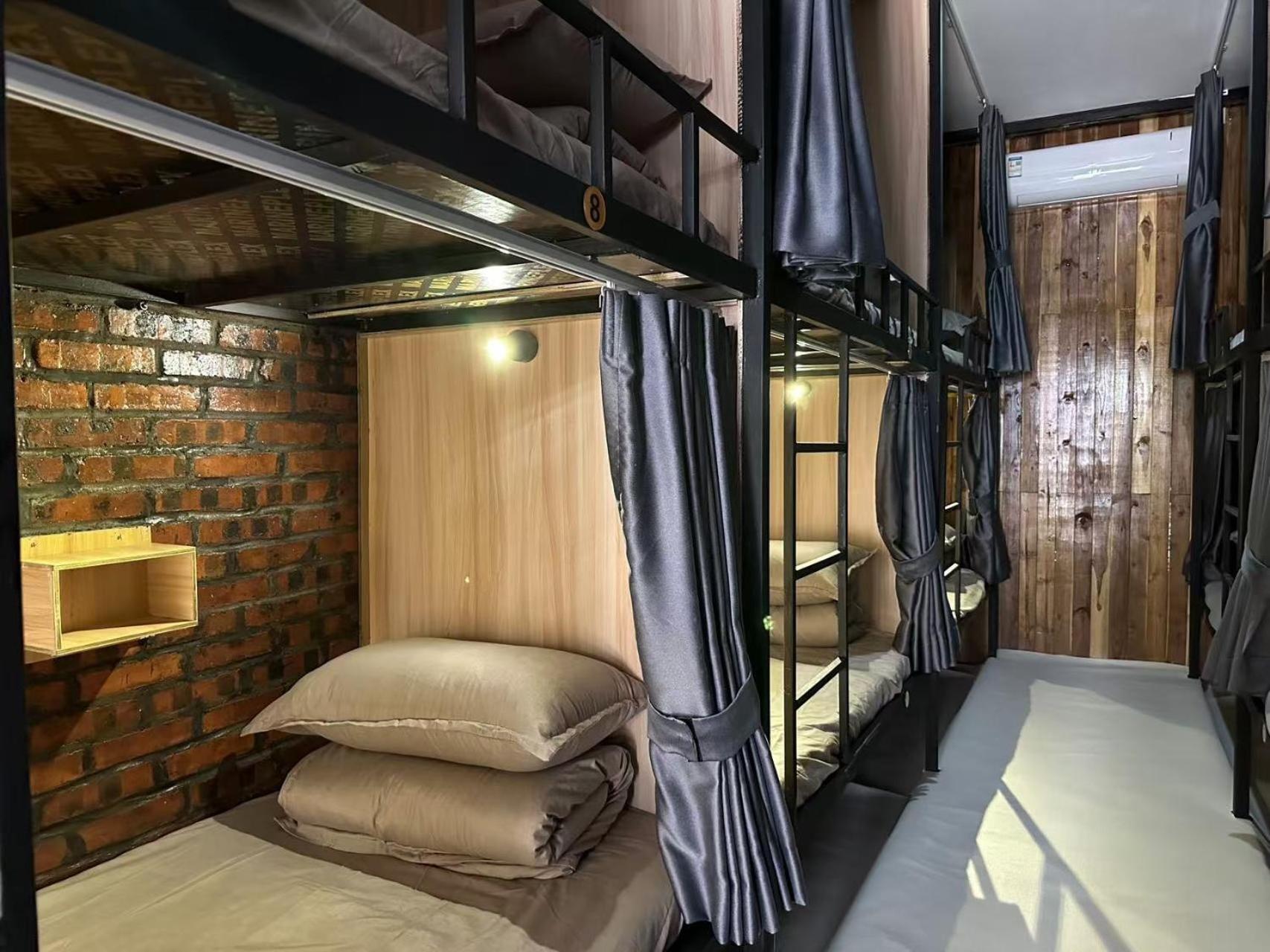 Venn Hostel Вьентьян Экстерьер фото