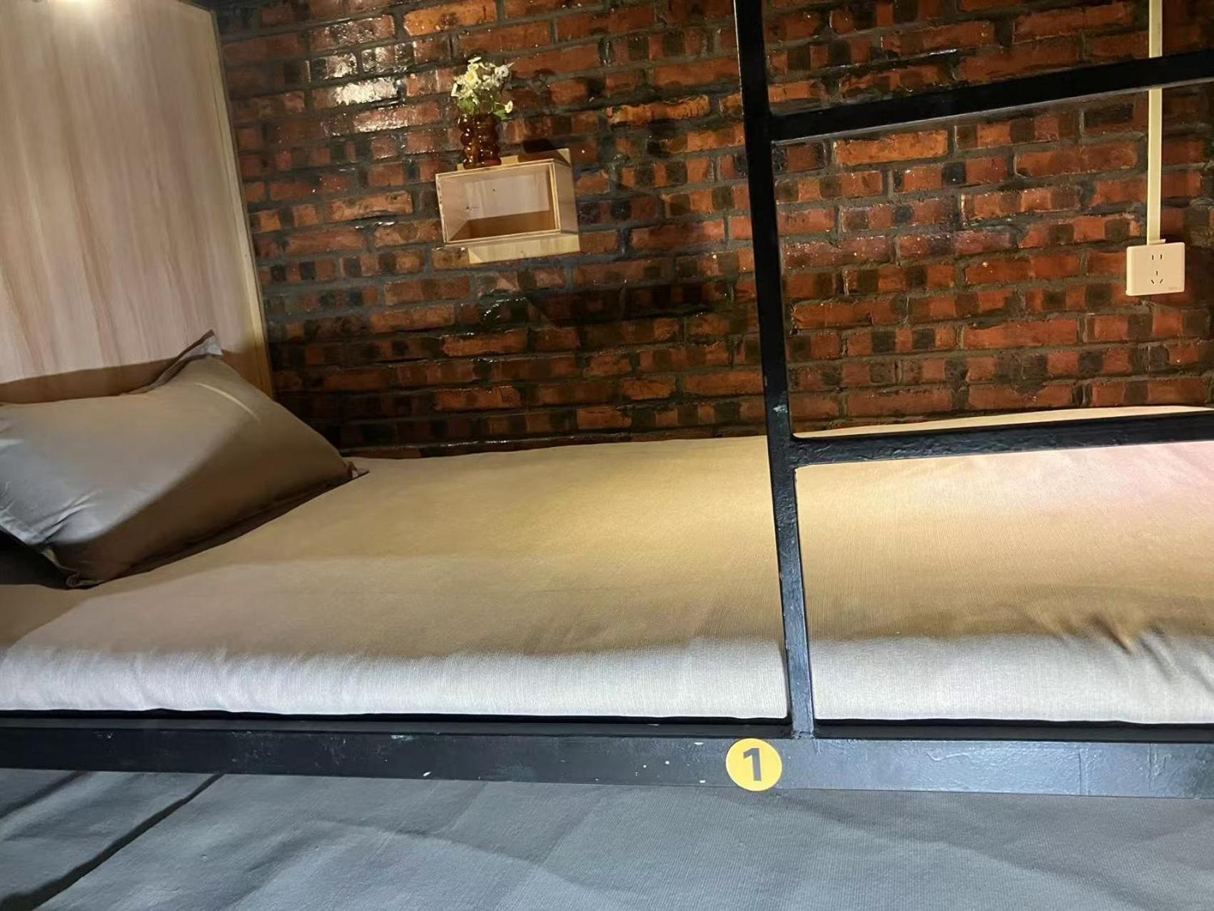 Venn Hostel Вьентьян Экстерьер фото